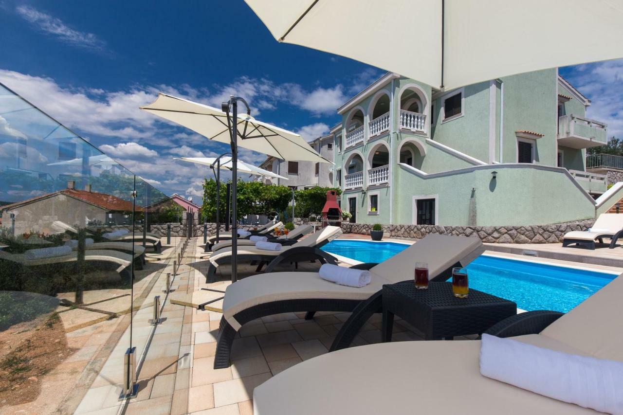 Diana Apartma
