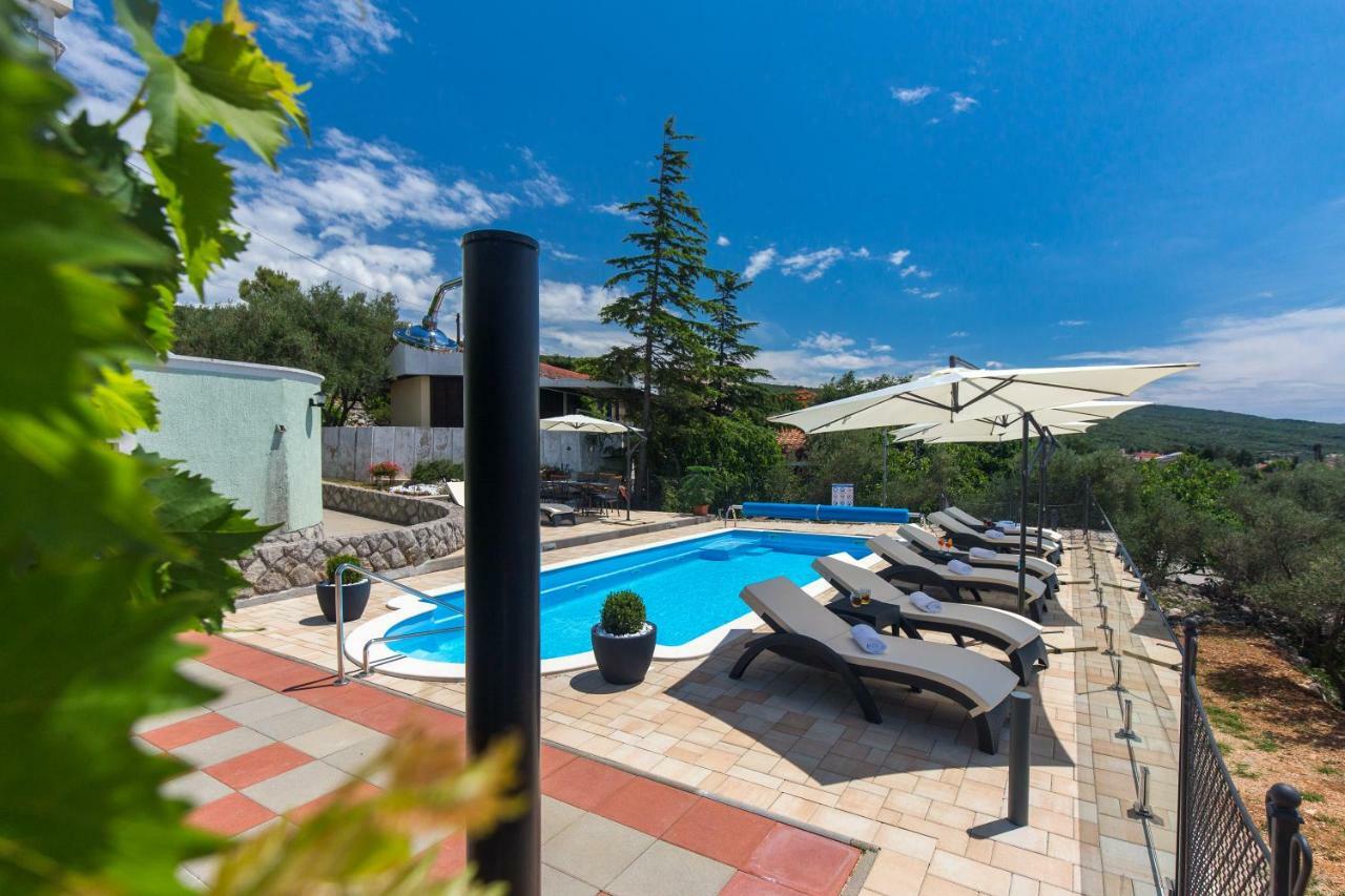 Apartma Diana *